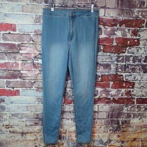 Guess Ultra High Rise Skinny Jeans